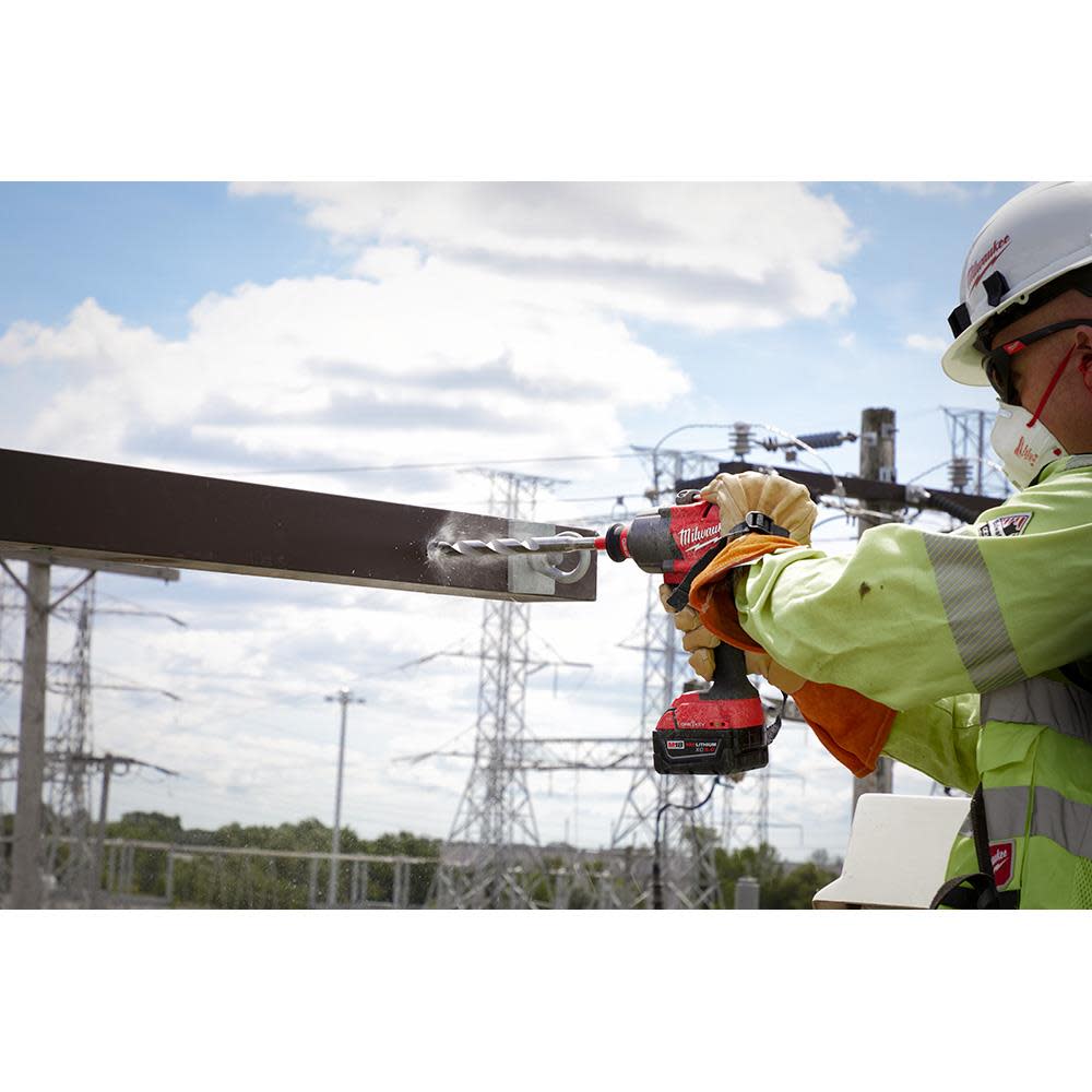 Milwaukee Shockwave Impact Duty Lineman Fiberglass Drill Bit 9/16″ x 12″ - Ascmtools