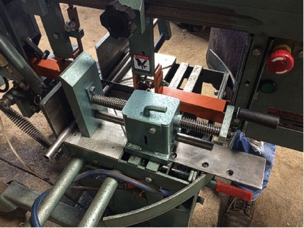 Ellis Screw Vise for Ellis 1800 Band Saw - Ascmtools