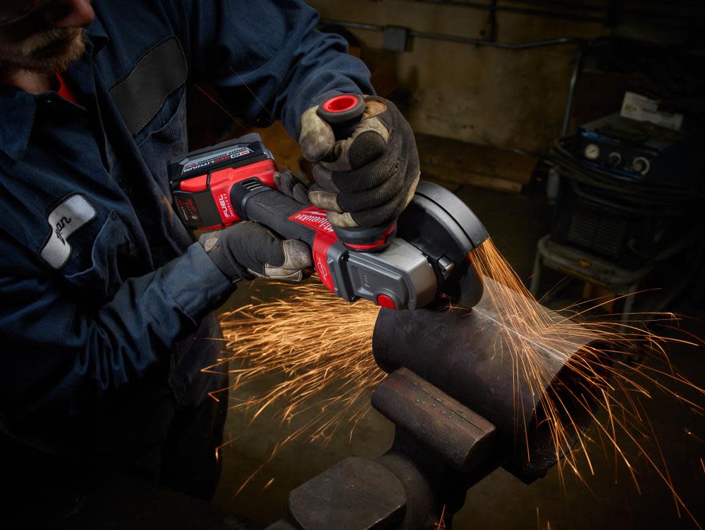 Milwaukee M18 FUEL 4 1/2″ / 5″ Braking Grinder Bare Tool Reconditioned - Ascmtools