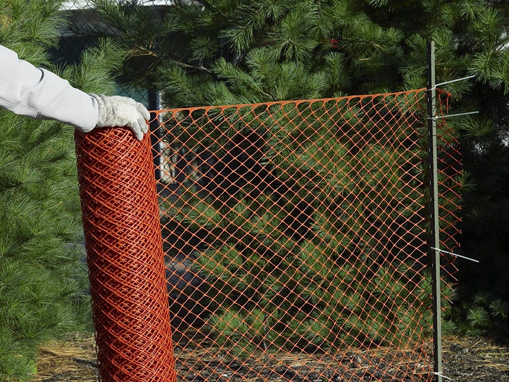 Mutual Industries 4′ x 50′ Diamond Link Fence – Orange - Ascmtools