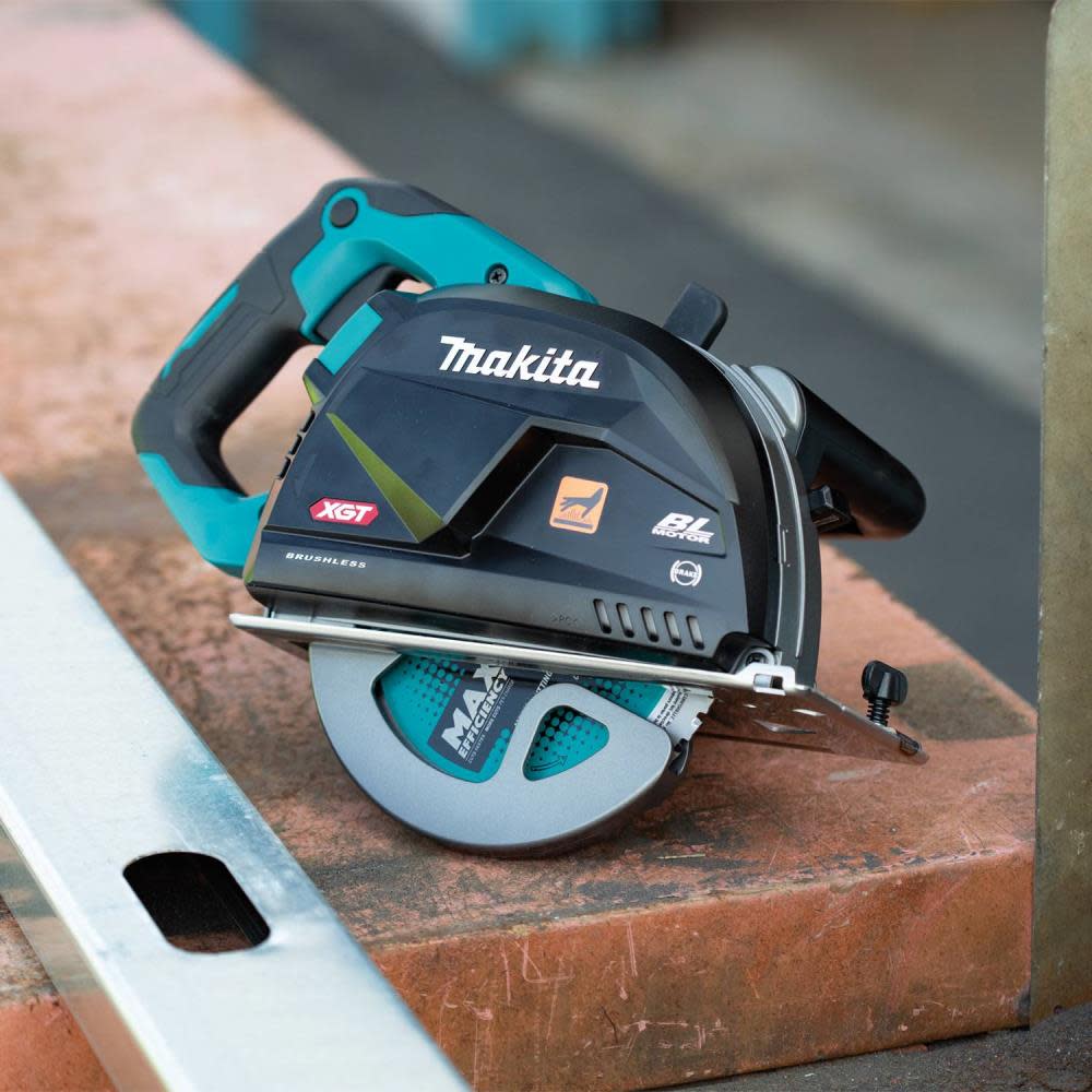 Makita 40V max XGT 7 1/4″ Metal Cutting Saw with Electric Brake & Chip Collector Bare Tool - Ascmtools