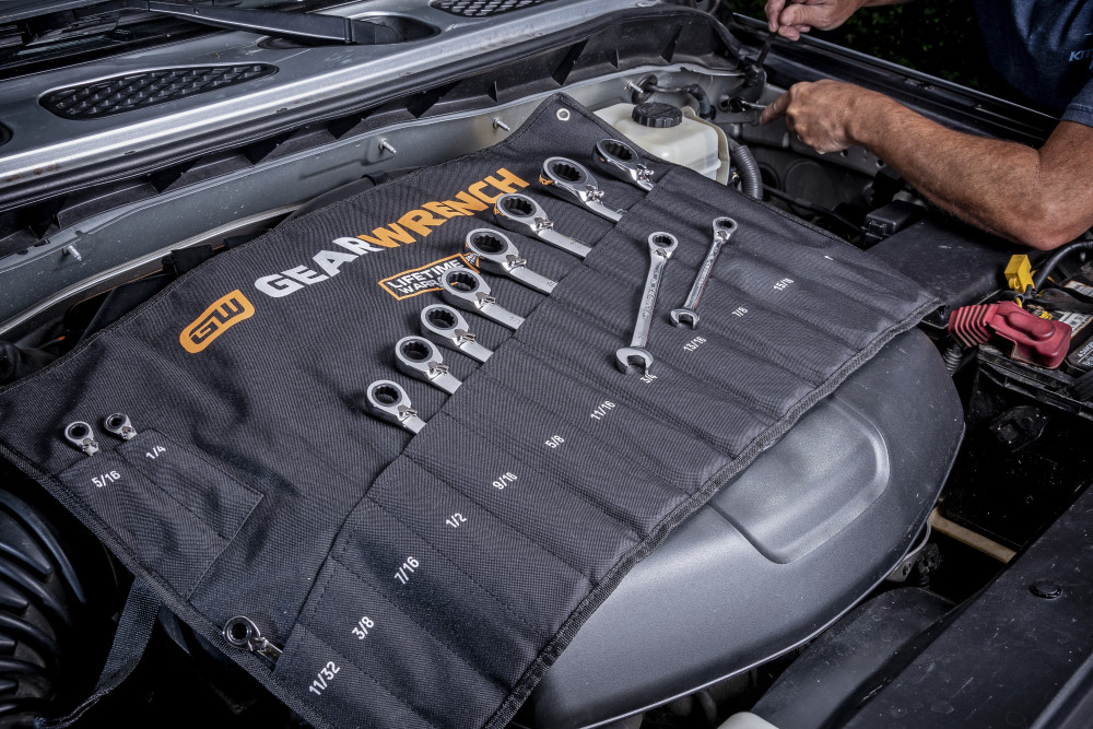 GEARWRENCH Ratcheting Wrench Set with Wrench Roll 90 Tooth 12 Point SAE Reversible 14pc - Ascmtools