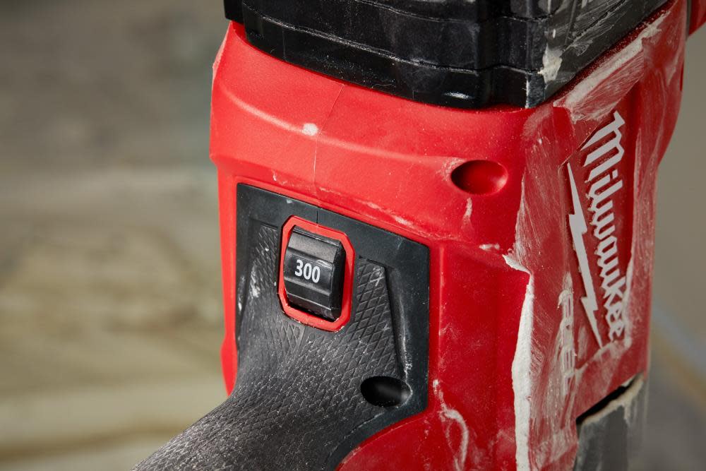 Milwaukee M18 FUEL Mud Mixer with 180 Handle - Ascmtools