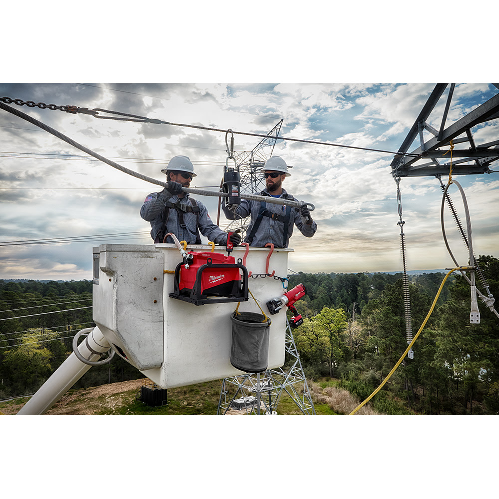 Milwaukee Bucket Hanger for 10000PSI Hydraulic Pump - Ascmtools