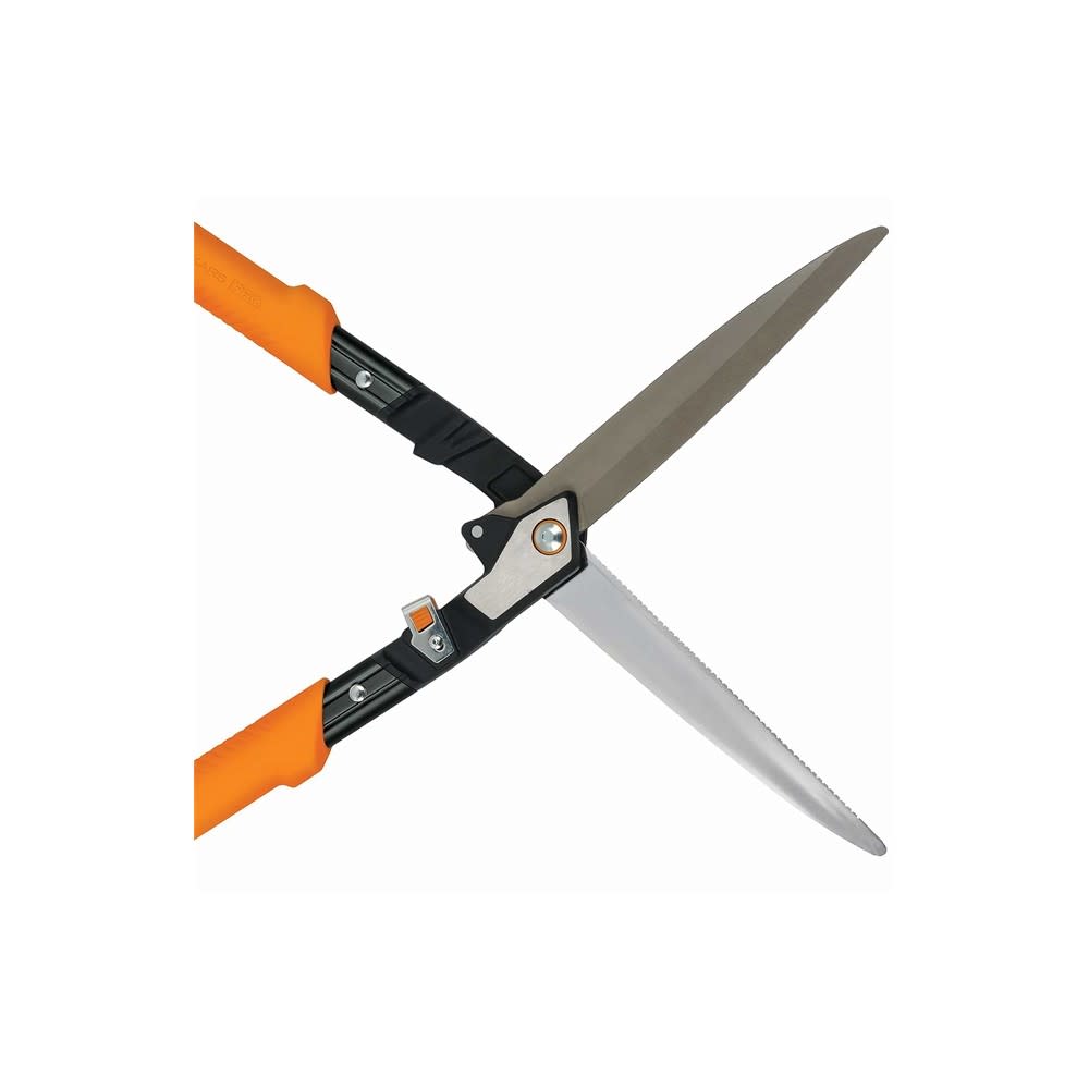 Fiskars 9″ Carbon Steel Blade Hedge Shear with Aluminum Handle - Ascmtools