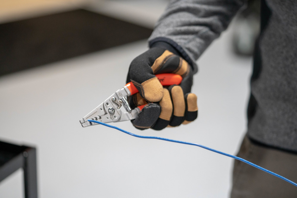 Southwire Wire Stripper Ergonomic - Ascmtools