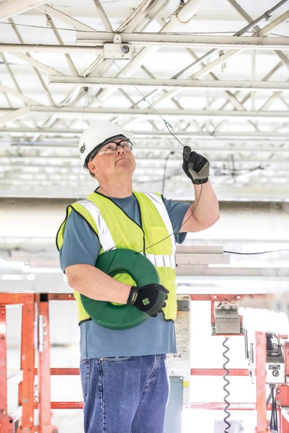 Greenlee Reel-X Fiberglass Non-Conductive Fish Tape 100′ - Ascmtools