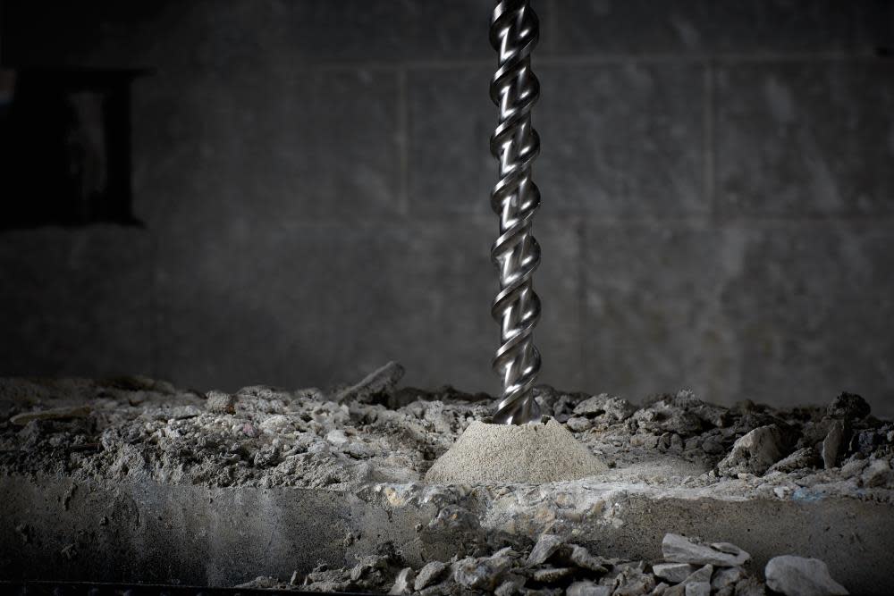 Milwaukee SDS-Max 4-Cutter 1-1/4 in. x 10 in. x 15 in. - Ascmtools