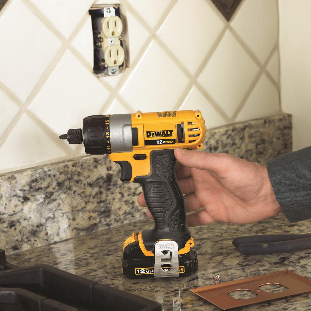 DEWALT DCF610S2 – 1/4″ Screwdriver Kit (DCF610S2) - Ascmtools