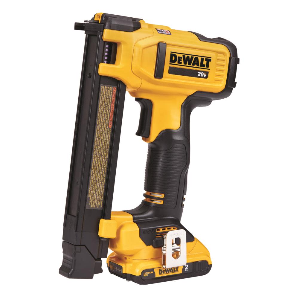 DEWALT 20V MAX* Cordless Cable Stapler Kit - Ascmtools