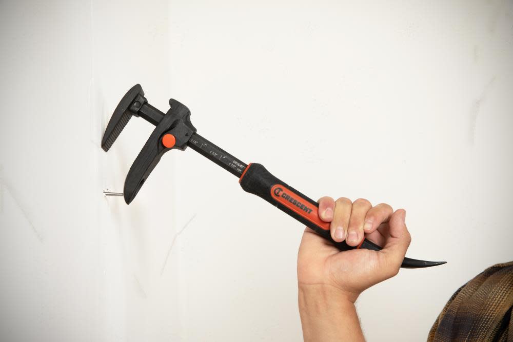 Crescent 16 Adjustable Pry Bar with Nail Puller - Ascmtools