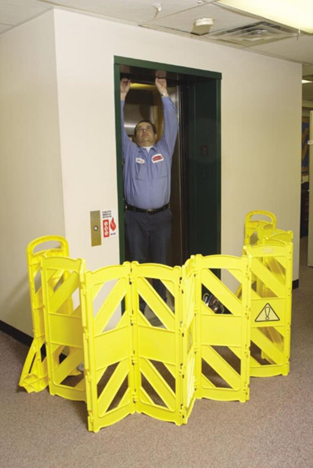 Rubbermaid Mobile Barrier - Ascmtools