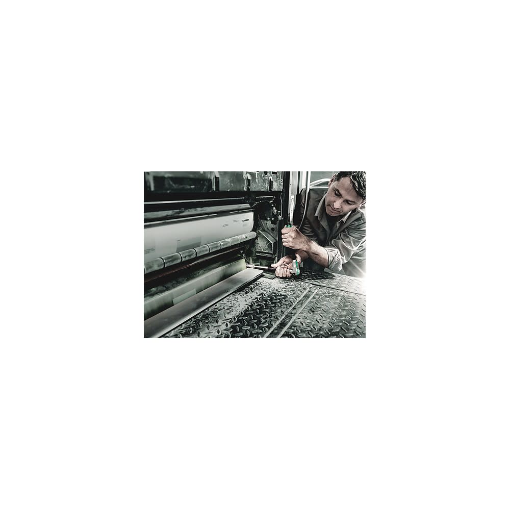 Wera Tools 1/4″ 8796 SA Zyklop Flexible-Lock Extension with Sleeve - Ascmtools