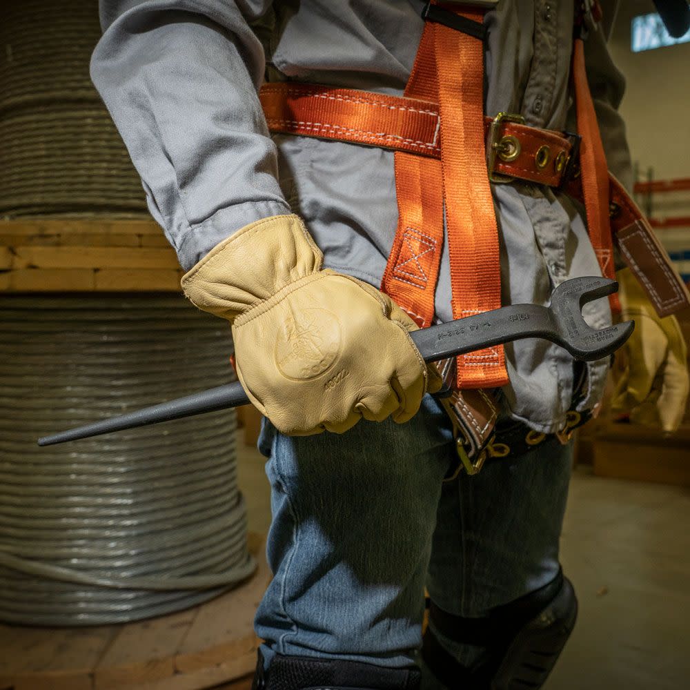 Klein Tools 5/8″ Erection Wrench US Reg Nut - Ascmtools