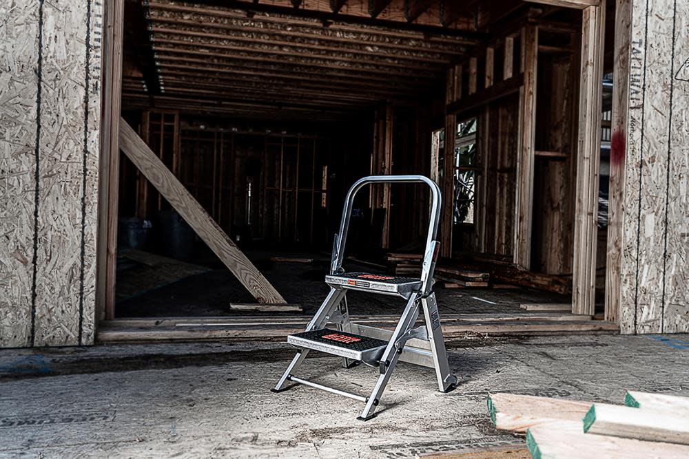 Little Giant Safety Safety Step M2 Aluminum Type 1A Step Ladder - Ascmtools