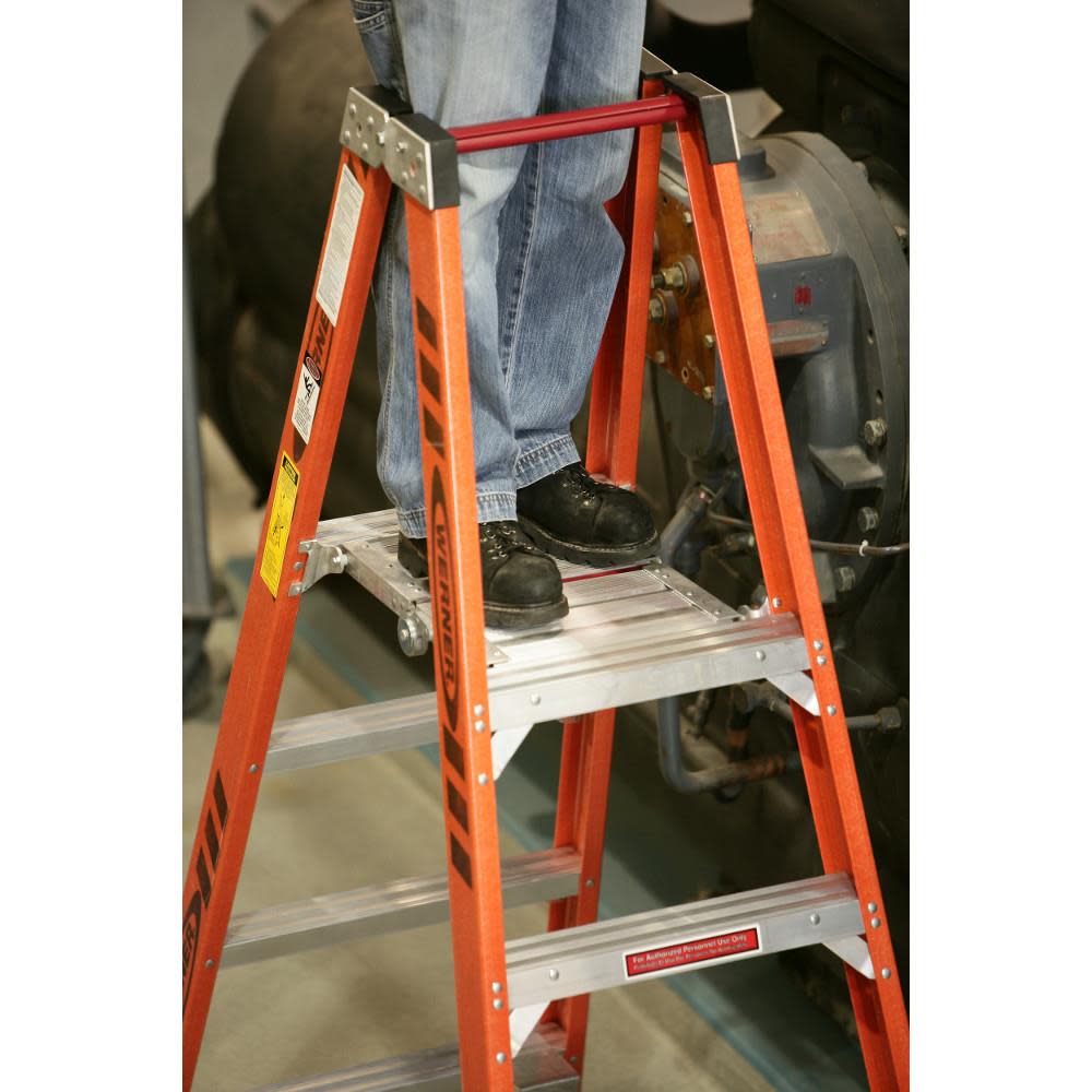 Werner 6 Ft. Type IA Fiberglass Platform Ladder - Ascmtools