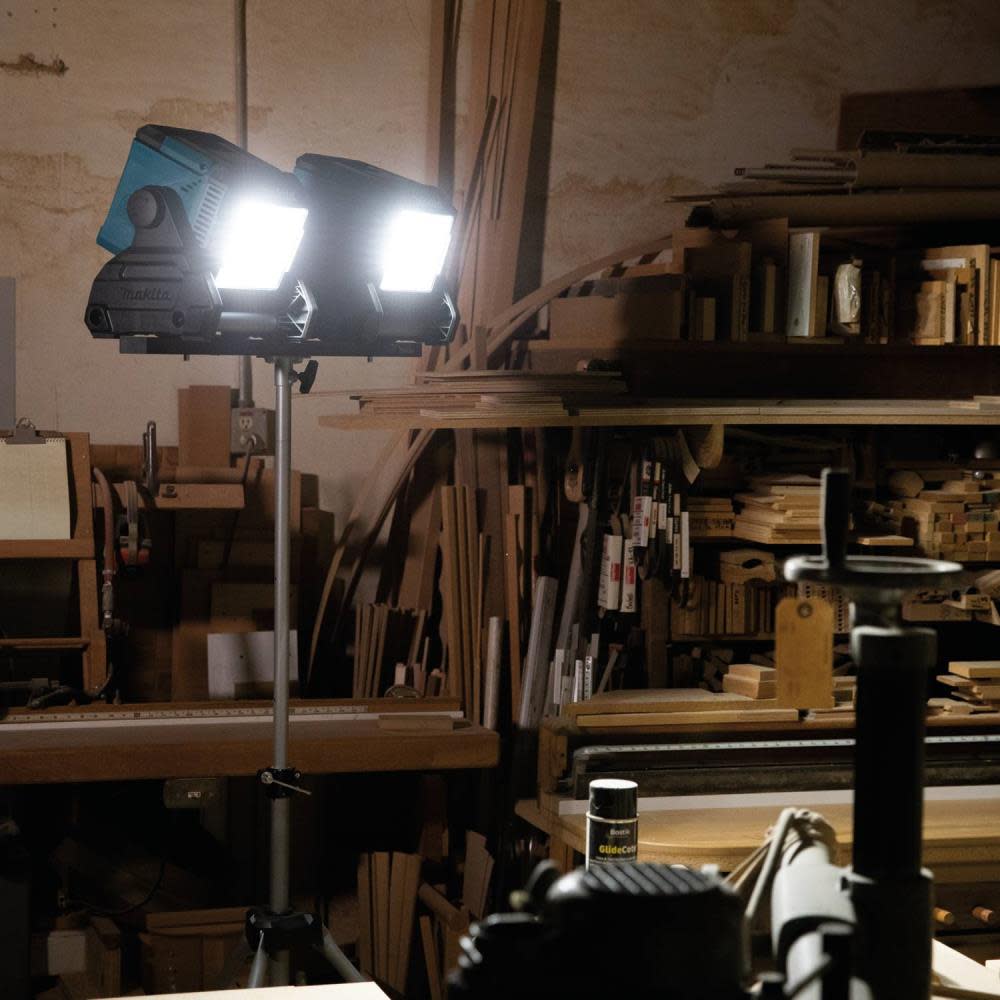 Makita 40V max XGT Cordless Work Light Bare Tool - Ascmtools