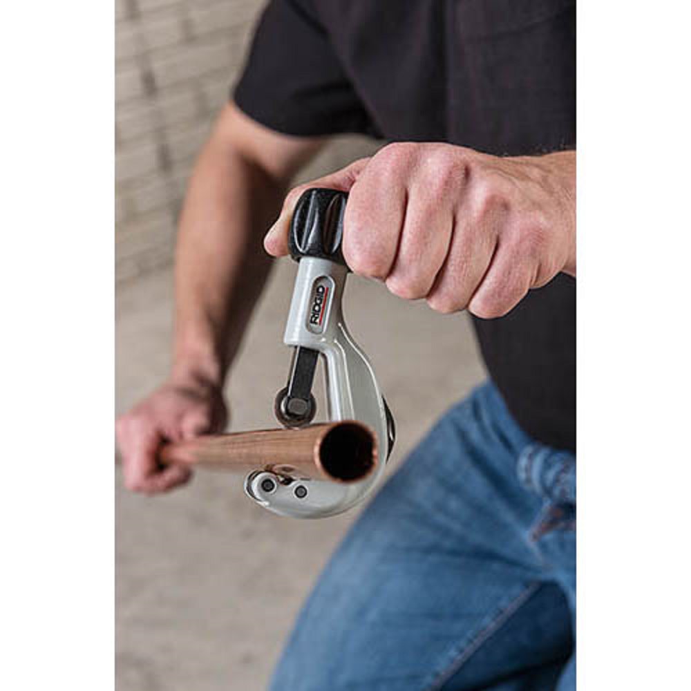 Ridgid 150-LS Constant Swing Cutter with Heavy-Duty Wheel - Ascmtools