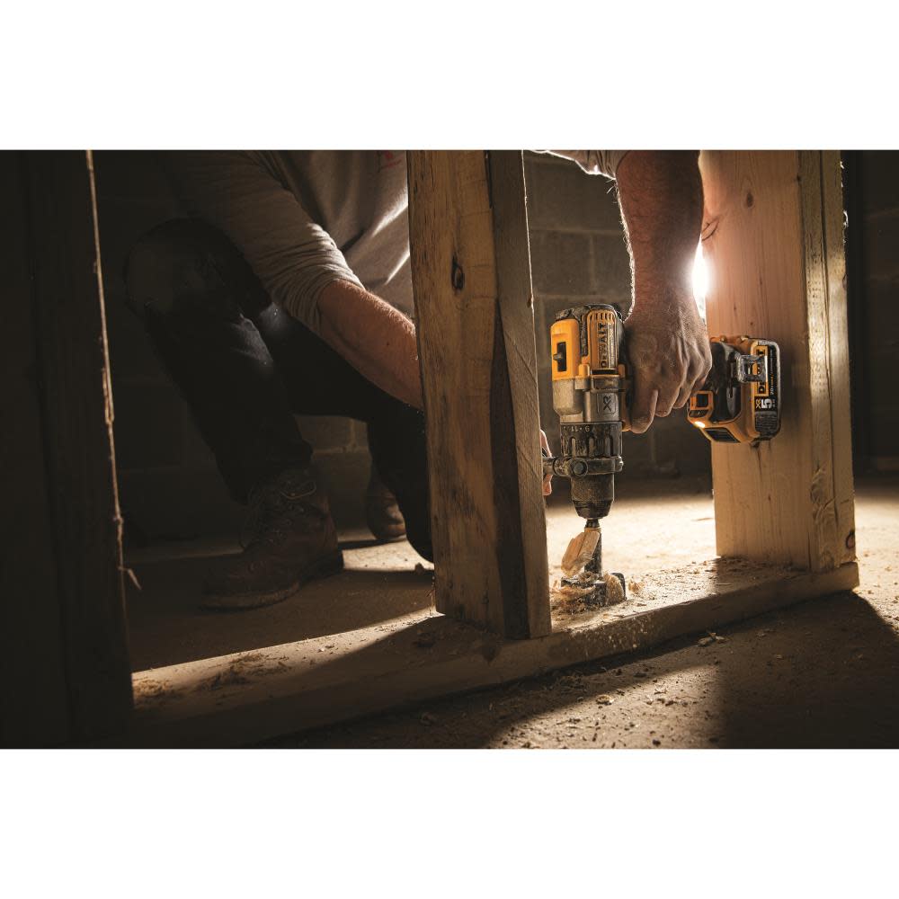 DEWALT 20V MAX XR LITHIUM ION BRUSHLESS 3-SPEED HAMMERDRILL KIT - Ascmtools