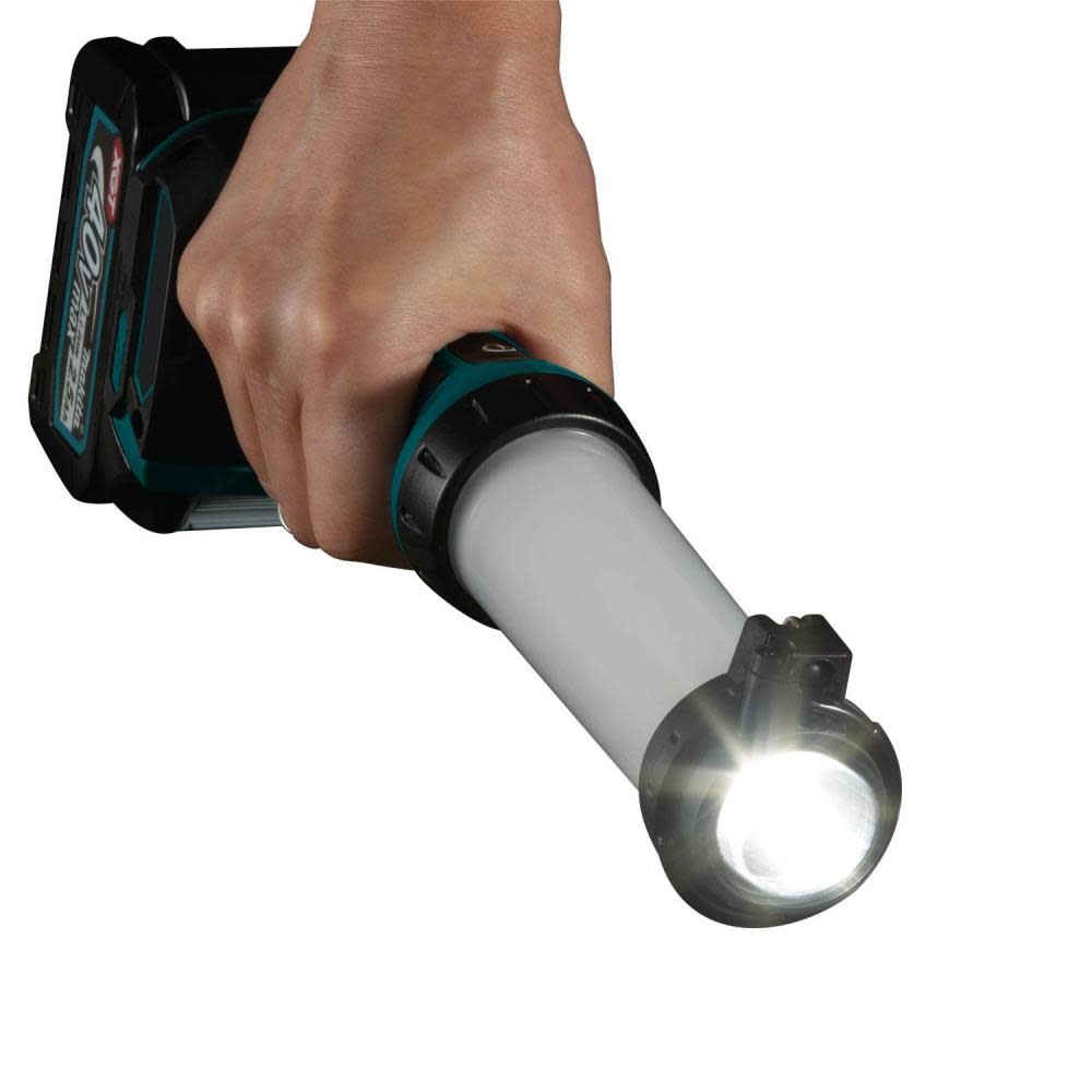 Makita XGT 40V max Cordless L.E.D. Lantern/Flashlight Bare Tool - Ascmtools
