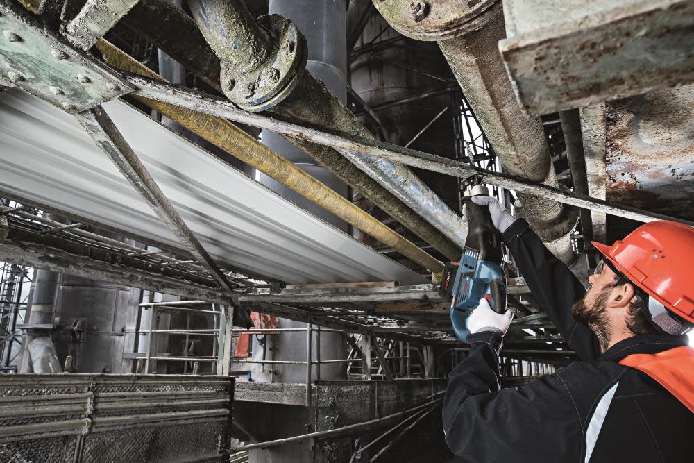 Bosch 18V EC 1-1/4 In.-Stroke Multi-Grip Reciprocating Saw Bare Tool - Ascmtools