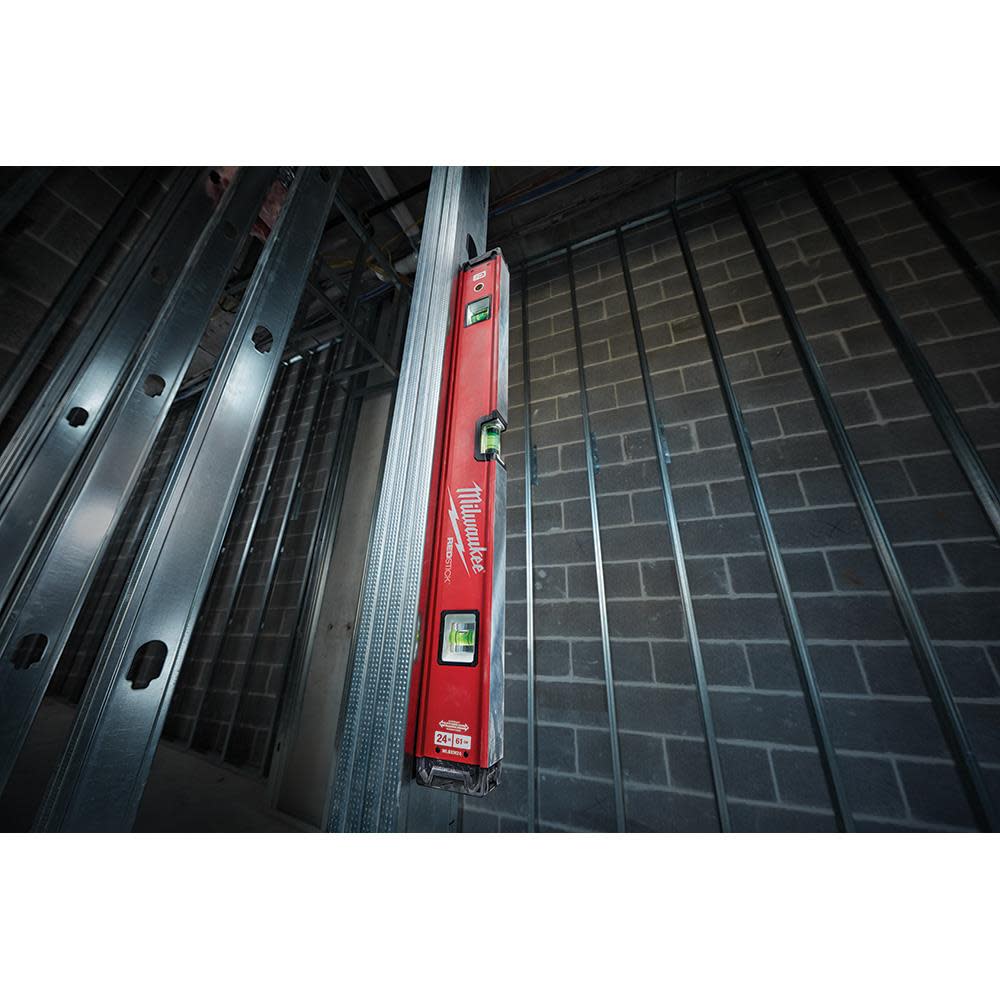 Milwaukee 24 in. REDSTICK Magnetic Box Level - Ascmtools