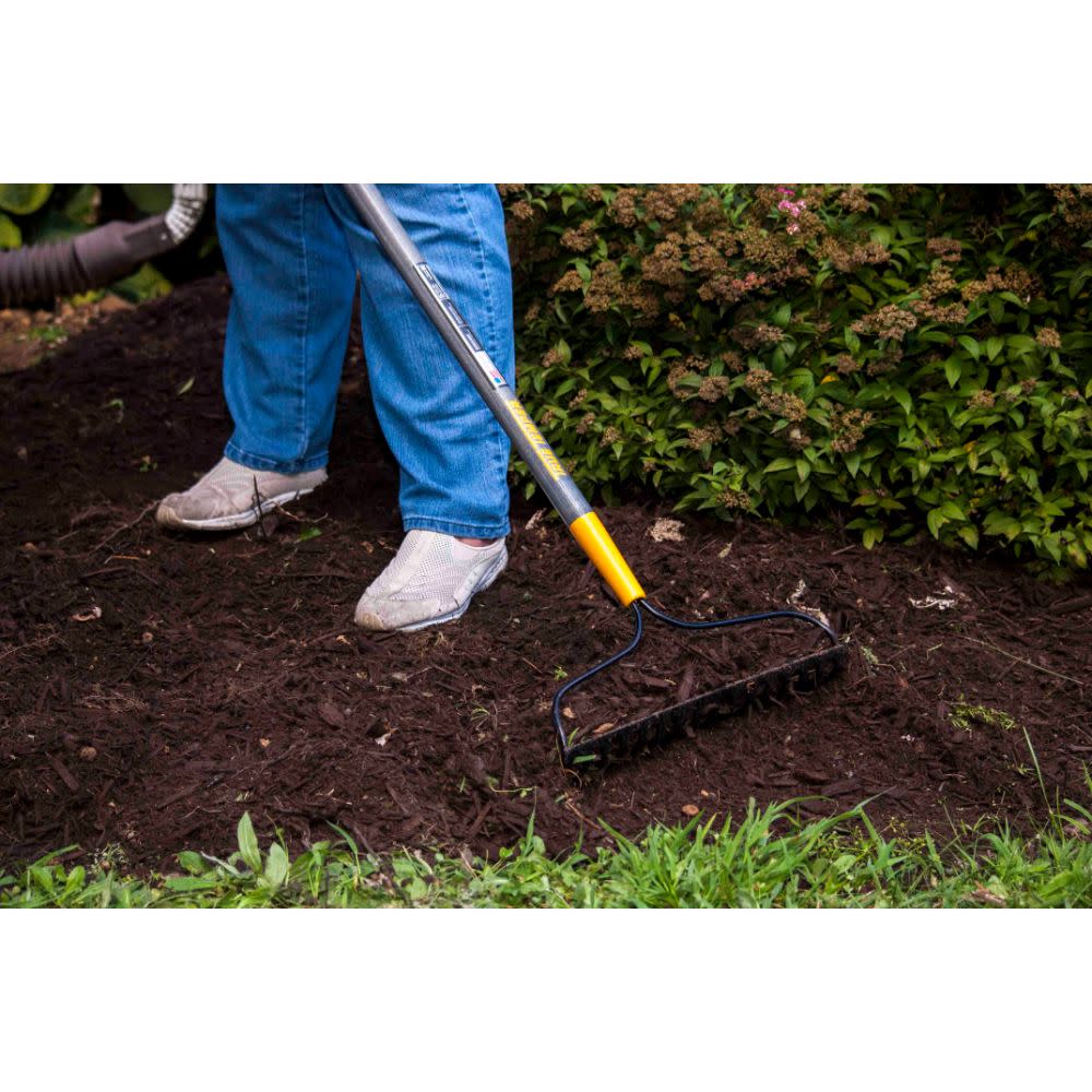 True Temper 16-Tine Welded Bow Rake With Wood Handle - Ascmtools