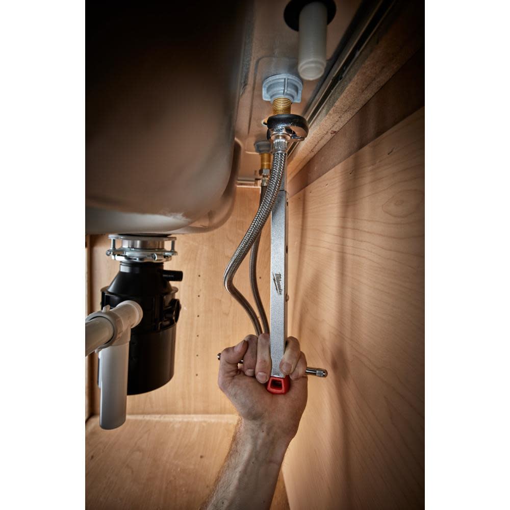 Milwaukee Basin Wrench – 1.25 In. Capacity - Ascmtools