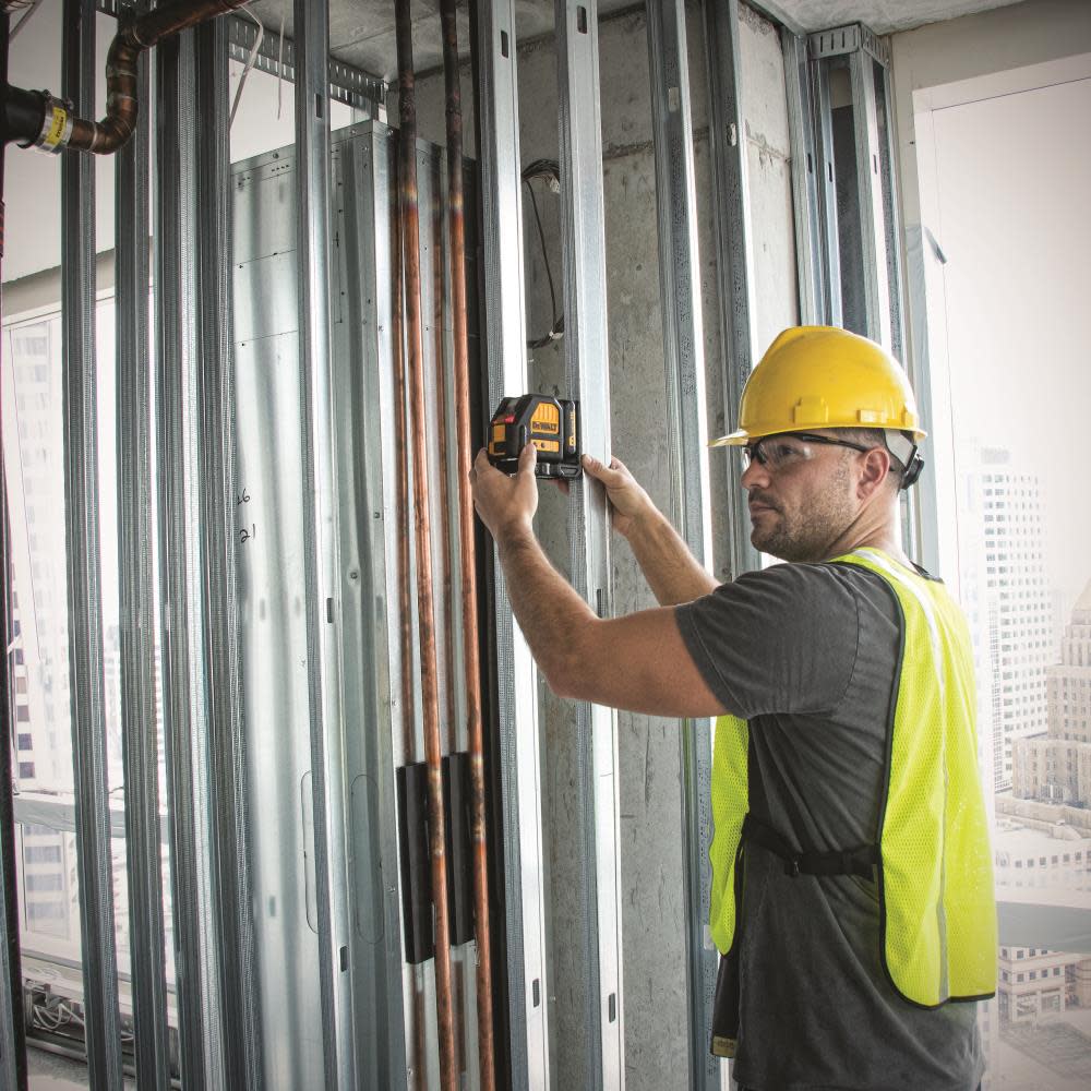 DEWALT 12 V Red Cross Line Laser - Ascmtools