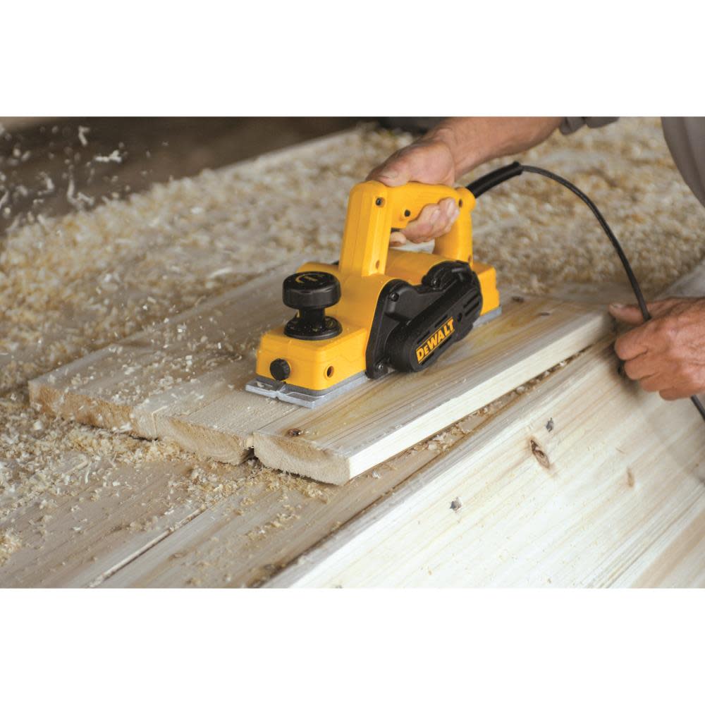 DEWALT D26676 5.5 Amp 2-Blade Planer - Ascmtools
