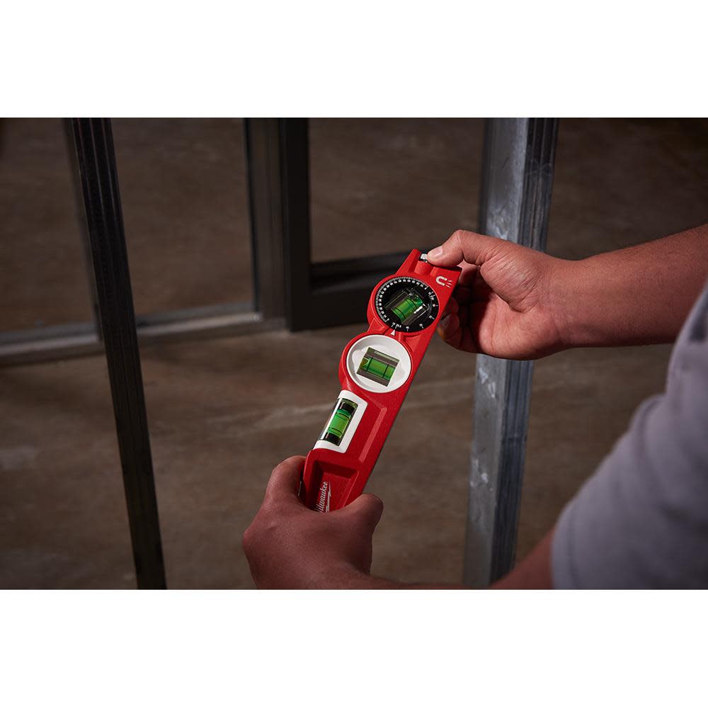 Milwaukee 10 in. Die Cast Torpedo Level with 360 Degree Locking Vial - Ascmtools