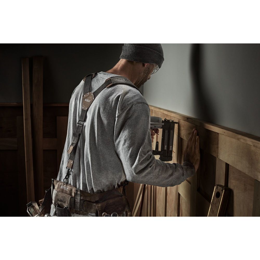 DEWALT Leather Tool Apron - Ascmtools