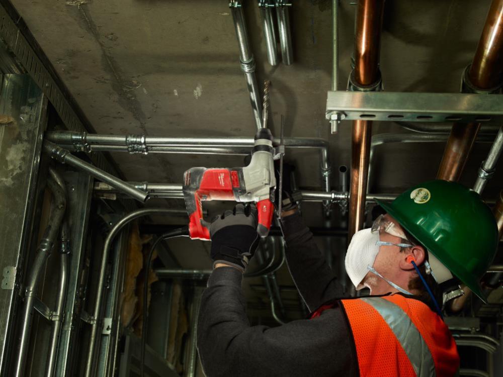 Milwaukee 5.5 AMP 5/8″ Keyed Chuck SDS Plus Rotary Hammer - Ascmtools