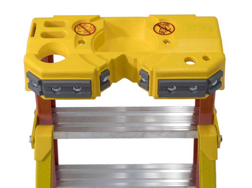 Werner 4Ft LEANSAFE Type IA Fiberglass Leaning Ladder - Ascmtools