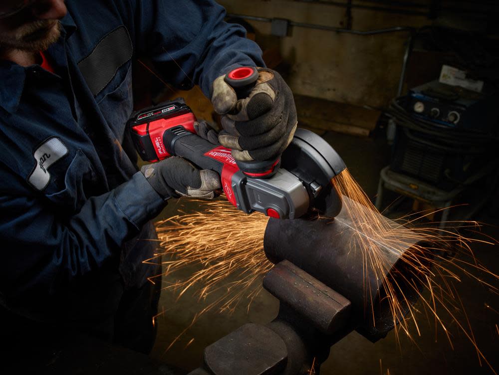 Milwaukee M18 FUEL 4 1/2″ / 5″ Braking Grinder Bare Tool Reconditioned - Ascmtools