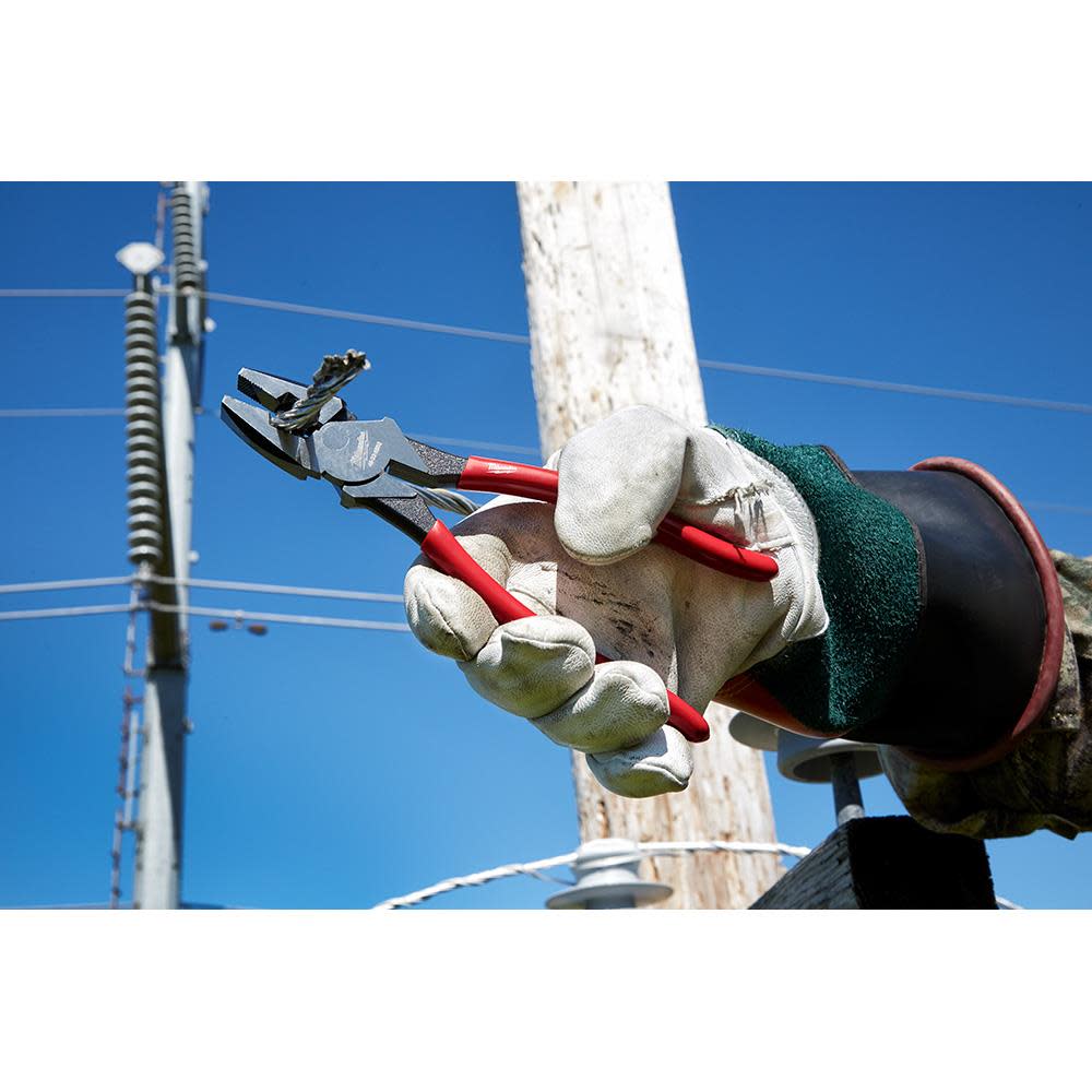 Milwaukee High Leverage Linesman’s-Dipped - Ascmtools