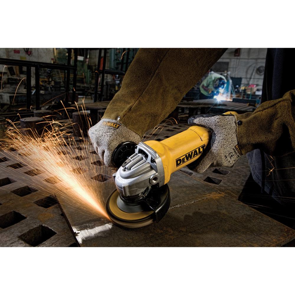 DEWALT 4 1/2″ Angle Grinder with 10pk Metal Cut Off Wheels Bundle - Ascmtools