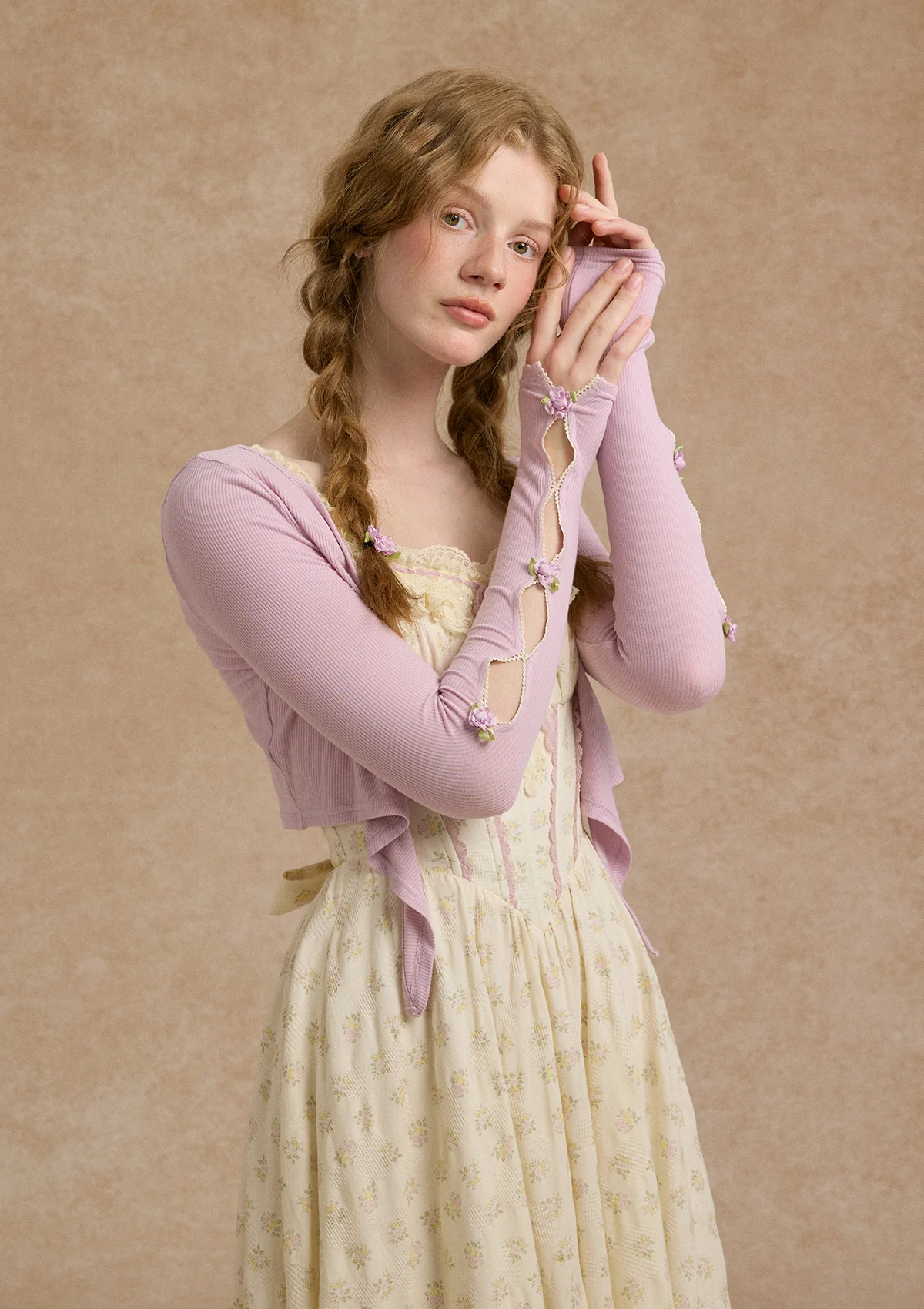 Cream Clove Cardigan - Ascmtools