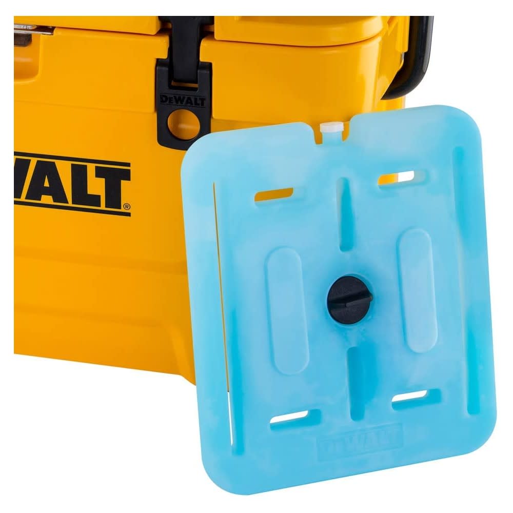 DEWALT Blue Cooler Ice Pack For DXC10QT Cooler - Ascmtools