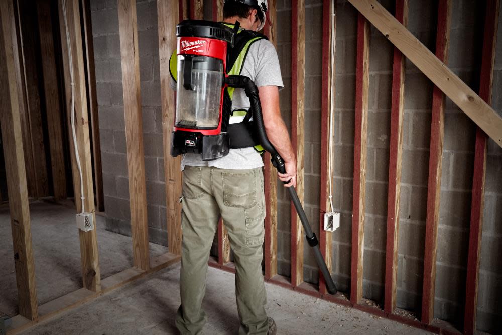 Milwaukee M18 FUEL 3-in-1 Backpack Vacuum - Ascmtools