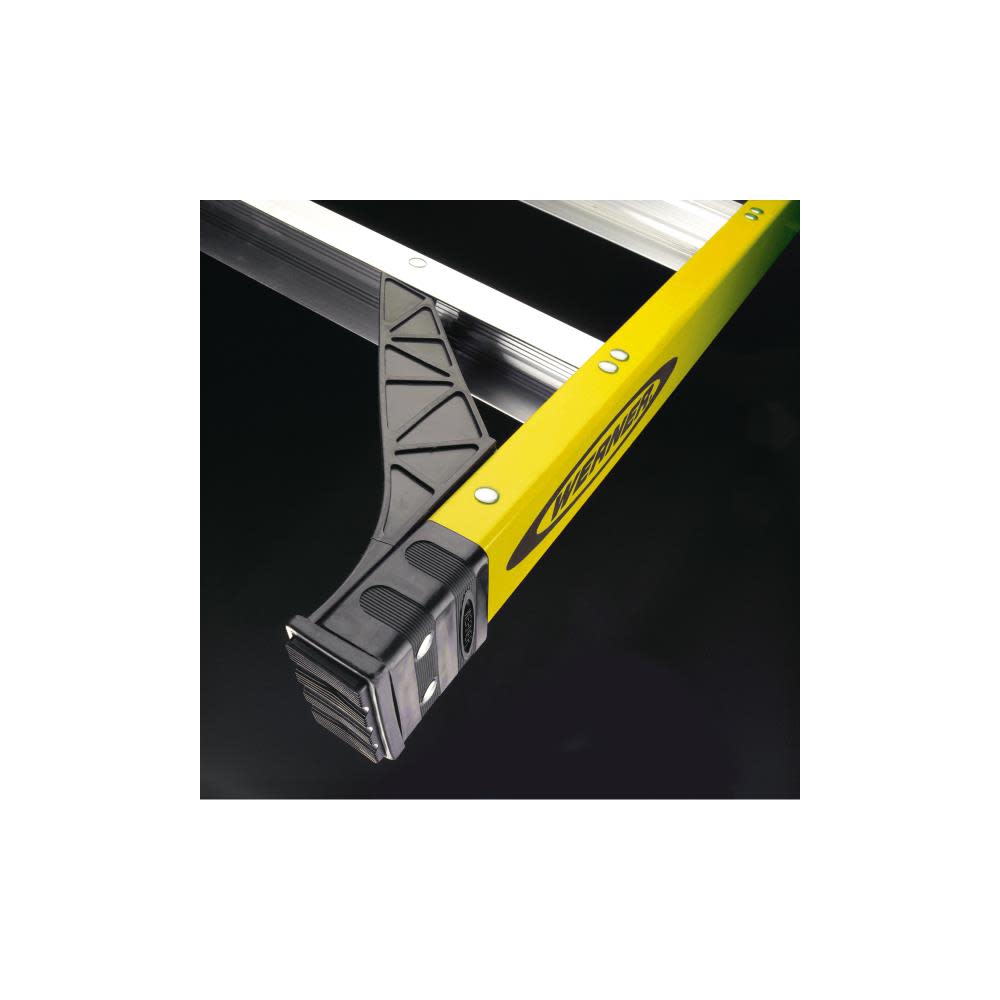 Werner 5 Ft. Fiberglass Type IAA Step Ladder - Ascmtools