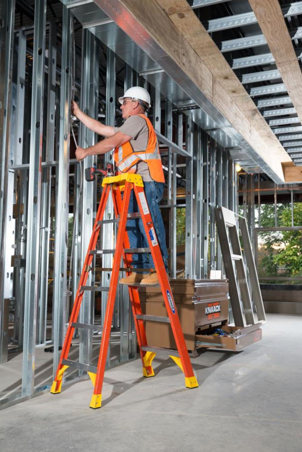 Werner 6ft Type IA Fiberglass Step Ladder 6206 - Ascmtools