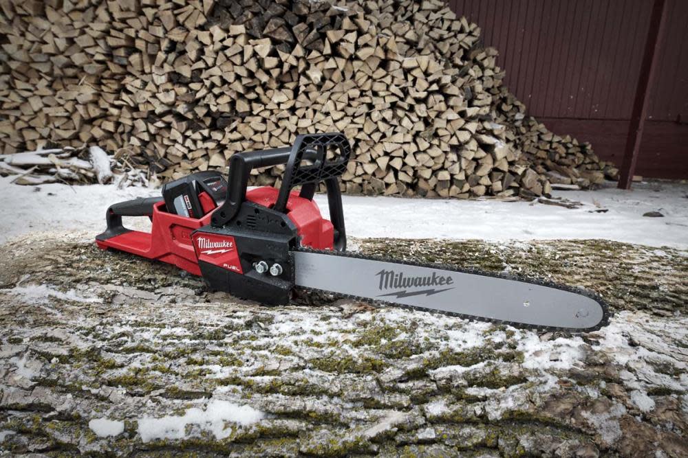 Milwaukee M18 FUEL 16 in. Chainsaw-Reconditioned - Ascmtools