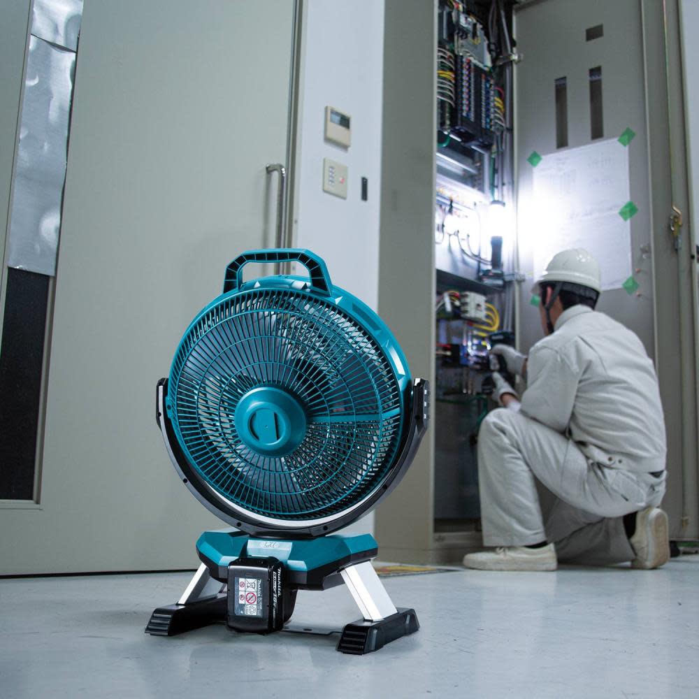 Makita 18V LXT 13″ Fan Lithium Ion Cordless Bare Tool - Ascmtools