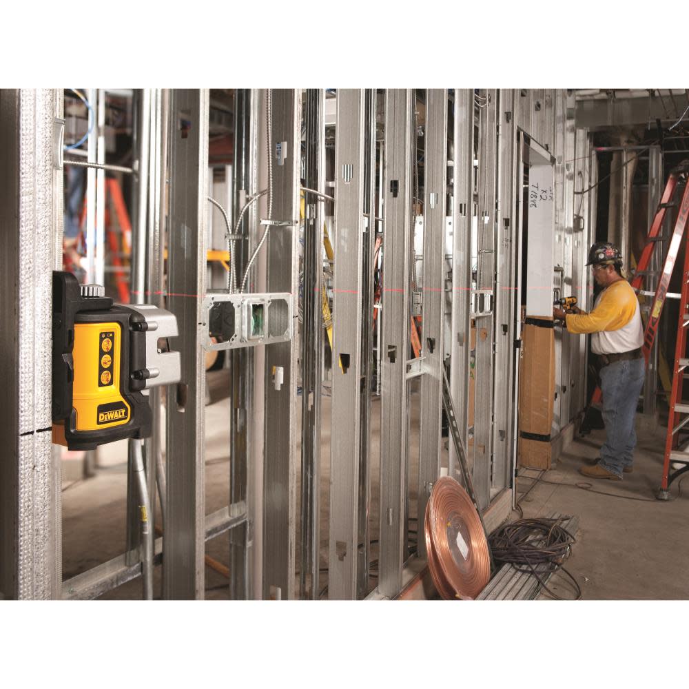 DEWALT DW089K – Self Leveling 3 Beam Line Laser (DW089K) - Ascmtools