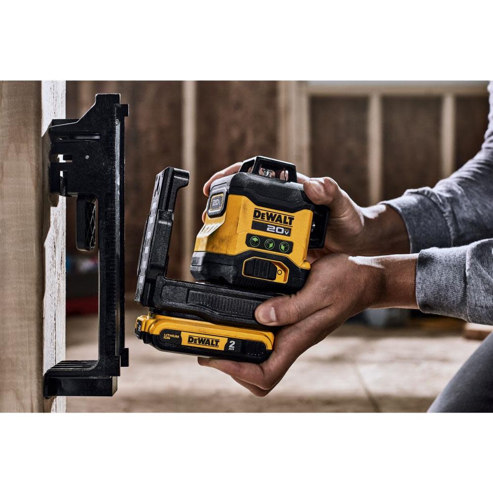 DEWALT ATOMIC 20V 3 x 360 Line Laser Kit - Ascmtools