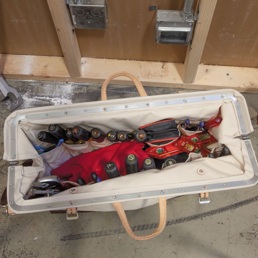 Klein Tools 24″ Deluxe Canvas Tool Bag - Ascmtools