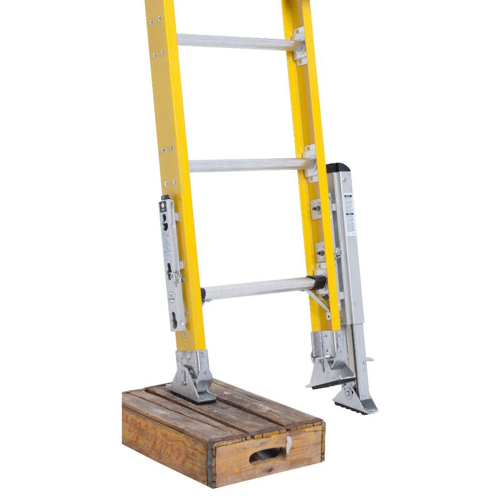 Werner Levelok Ladder Leveler with Base Units - Ascmtools