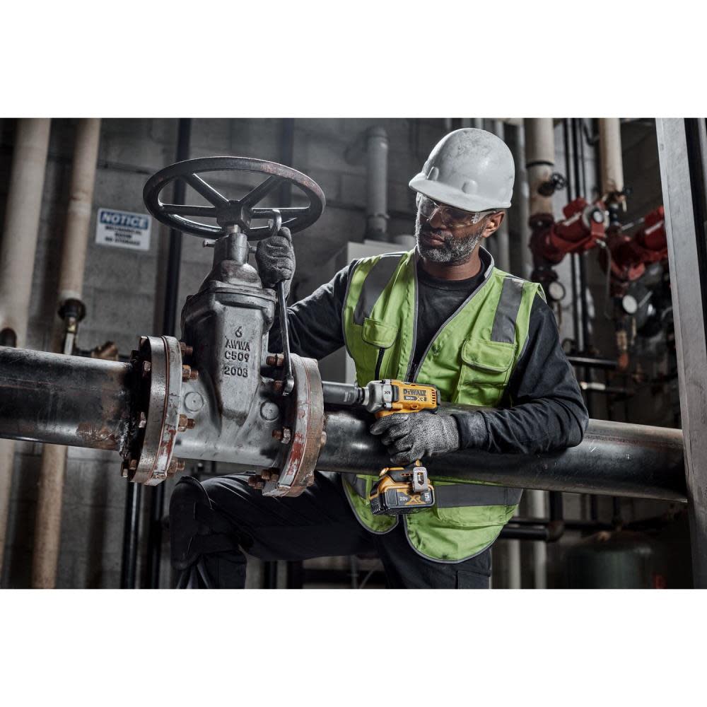 DEWALT 20V MAX XR 1/2″ Mid Range Impact Wrench Kit with Hog Ring Anvil - Ascmtools