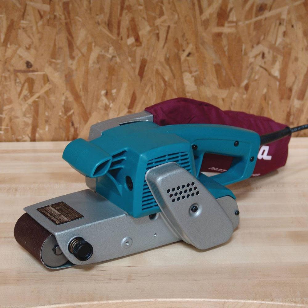 Makita Belt Sander (3 In. x 24 In.) - Ascmtools